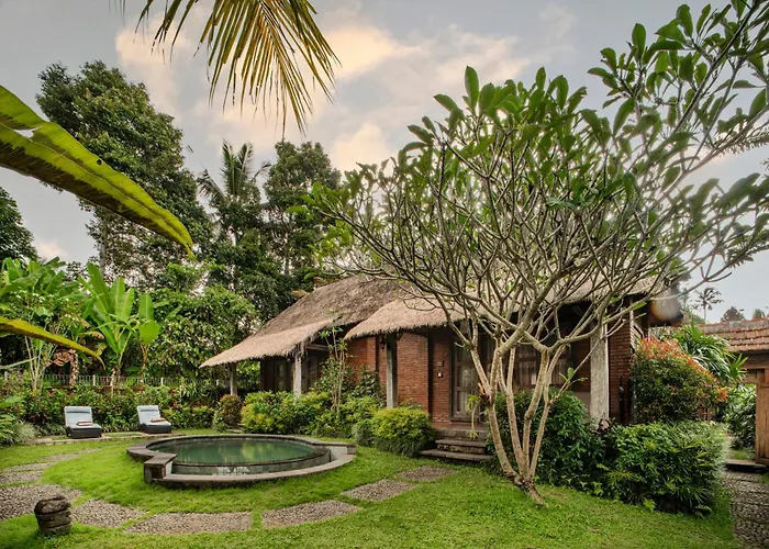 De Umah Bali Eco Tradi 3*